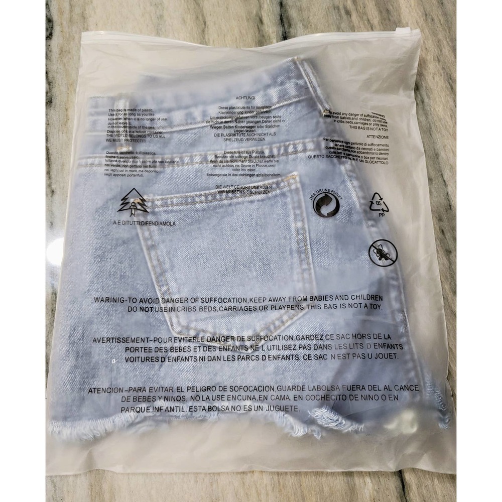 Folivora Denim Shorts Distressed Frayed Hem Blue NWT - Picture 10 of 10